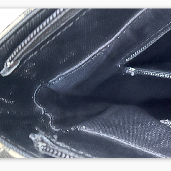 Burberry Small Tote - Pre-Owned with COA - Picture 12 of 15